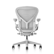 Herman Miller Aeron mineral C